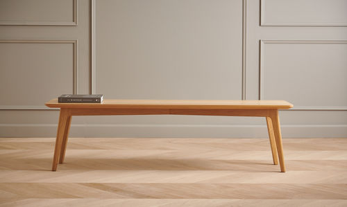 Panca contemporanea - C110 - KASTELLA - in rovere / in acero / in noce americano