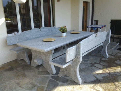 Tavolo classico - VEVEY - CAPINAT SA - in pietra naturale / rettangolare / per edifici pubblici