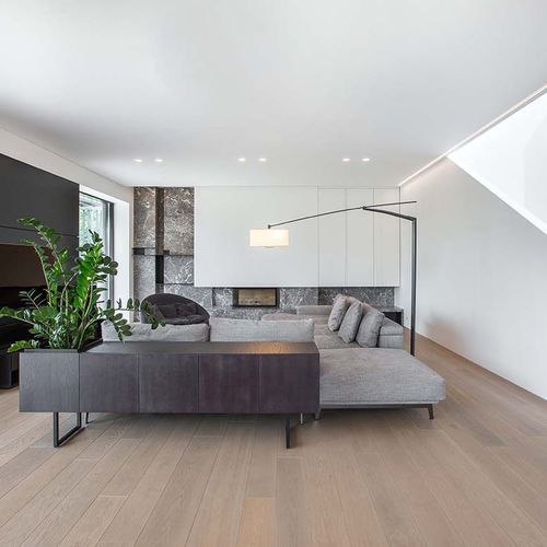 Parquet multistrato - DIVINE - Frevini studio - in rovere / a spina di pesce / oliato