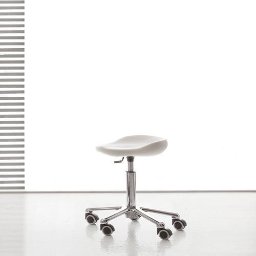 Sgabello operativo contemporaneo - EASY - VISMARA Beauty&Spa Design - in poliuretano / con supporto in acciaio / con supporto in acciaio cromato