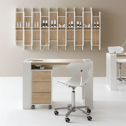 Tavolo manicure con vano contenitore - LIVING  - VISMARA Beauty&Spa Design - con aspiratore / con illuminazione integrata