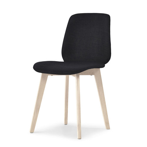 Sedia da pranzo design scandinavo - EDGE 2 CUT  - PBJ Mobler ApS - da interno / in tessuto / in laminato