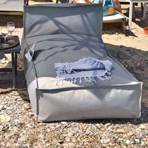 Poltrona a sacco contemporanea - DEL MAR - POUFOMANIA - in Sunbrella® / in polistirene espanso PSE / letto