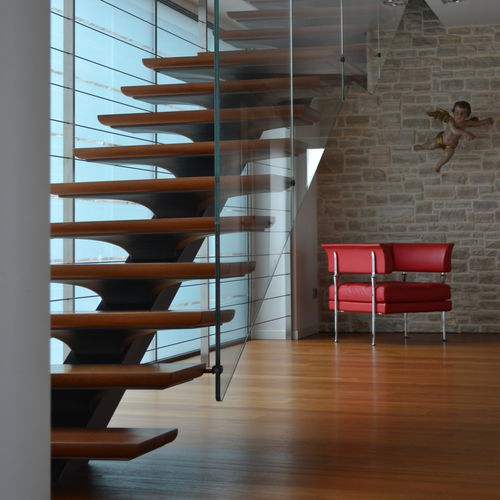 Scala dritta - 1 - Tessaro Group - con gradini in legno / con struttura in metallo / contemporanea