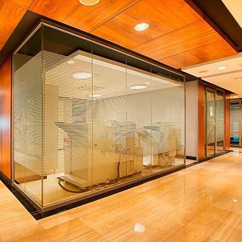 Parete roto-traslante - DIVERSE - Integra - Interior Systems - modulare / a vetrina / in laminato