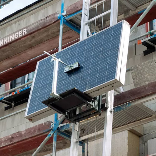 Montacarichi ad ingombro ridotto - Top-Lift - Böcker Maschinenwerke GmbH - per cantiere