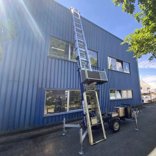 Montacarichi per cantiere - Junior 24e - Böcker Maschinenwerke GmbH