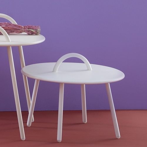 Tavolino basso contemporaneo - swim - bibelo - in metallo verniciato / con supporto in metallo / rotondo