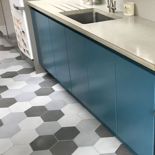 Piastrella in calcestruzzo - HEXAL - Living Concrete Ltd - levigata / da cucina / da bagno