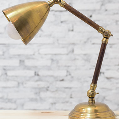 Lampada da tavolo - Wickeder Westfalenstahl GmbH - in acciaio / in ottone / contemporanea