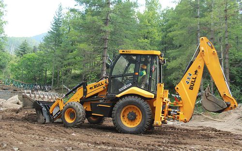 Terna - BULL HD 100 4WD - Bull machine pvt.ltd