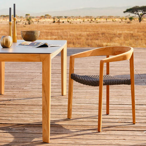 Sedia contemporanea - LODGE - Solpuri - da giardino / in teak / impilabile