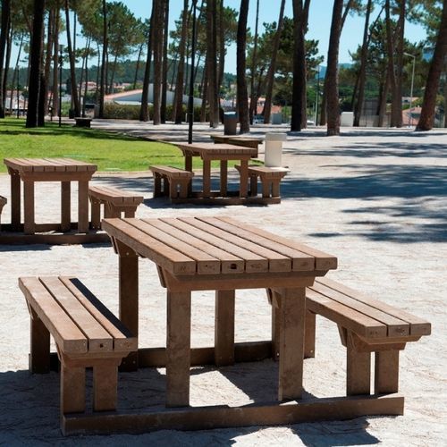 Set tavolo e panca contemporaneo - Rùstica - Extruplas - in plastica riciclata / da esterno / per spazio pubblico