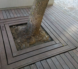 Griglia per alberi quadrata - Extruplas - in plastica riciclata / antiscivolo