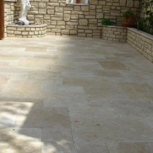 Piastrella in travertino - LICOM TUMBLED - Mekmar - anticata / testurizzata / per piscina