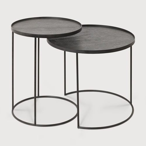 Tavolino estraibile contemporaneo - Tray  - ETHNICRAFT - in legno / con supporto in metallo / rotondo