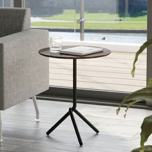 Tavolo d'appoggio contemporaneo - Trio - Bristol - in vetro / in HPL / con supporto in metallo
