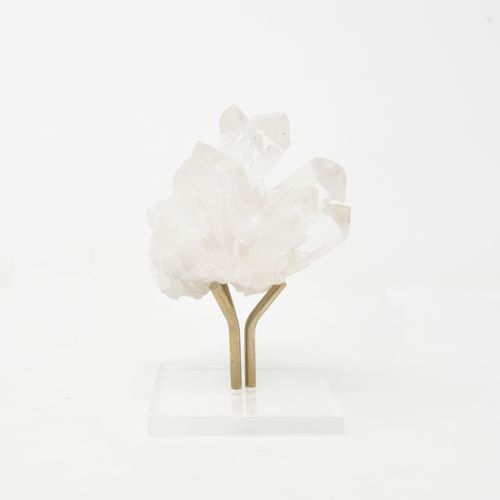 Scultura in quarzo - CAMIA - Aura London - a pavimento / bianca / natura