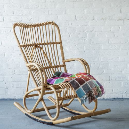 Poltrona a dondolo - MARLÈNE - KOK Maison - contemporanea / in rattan / in rattan