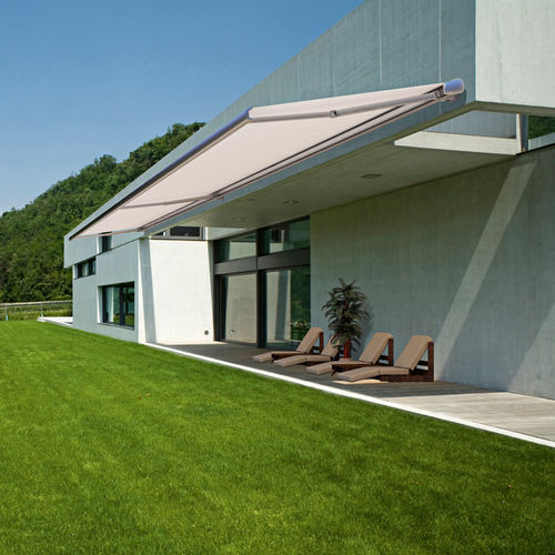 Tenda da sole a proiezione - TASOS - Persax - a cassonetto / a motore / per terrazza