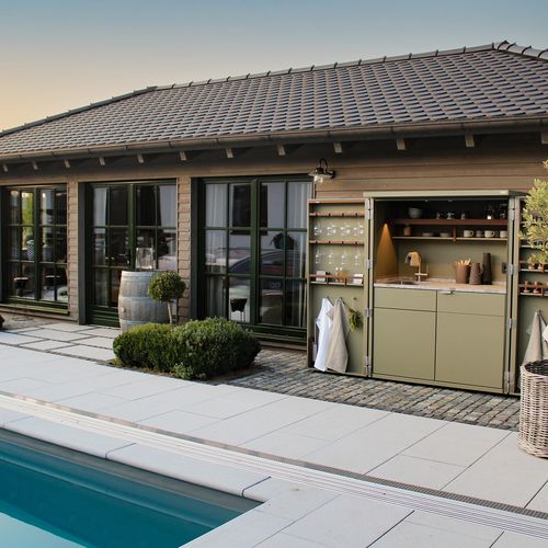 Mobile alto per cucina contemporaneo - CUBIC OUTDOOR LIVING - in legno