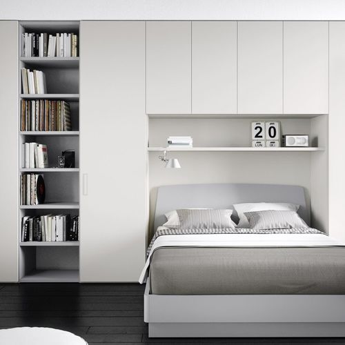 Letto matrimoniale - ESTE - cinquanta3 - contemporaneo / con base contenitore / in legno laccato