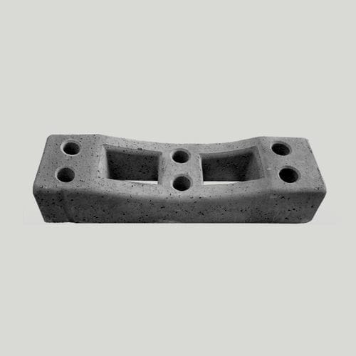 Piedistallo contemporaneo - AC16 - GBM BUILDING EQUIPMENTS - in cemento armato