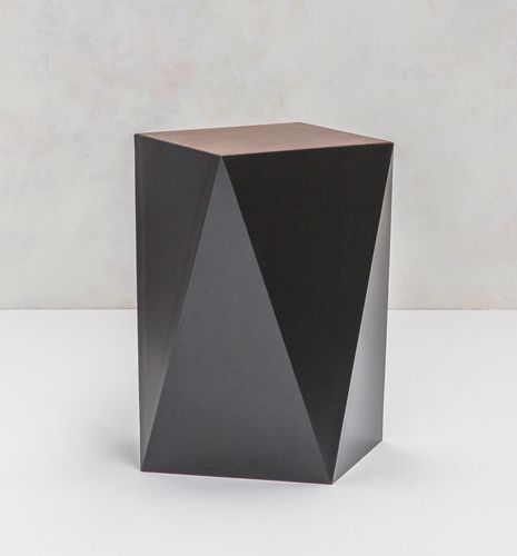 Tavolo d'appoggio contemporaneo - Balzac - TOM FAULKNER - in ottone / in bronzo / con supporto in acciaio