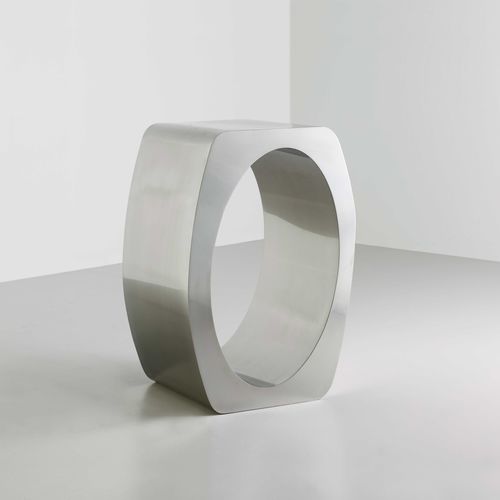 Tavolino contemporaneo - Skye Plinth - TOM FAULKNER - in acciaio / con supporto in acciaio / rettangolare