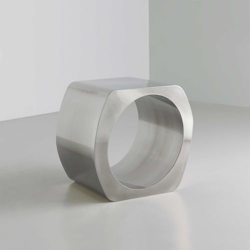 Tavolo d'appoggio contemporaneo - Skye - TOM FAULKNER - in acciaio / con supporto in acciaio / quadrato