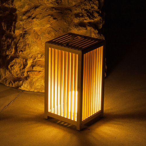 Lanterna contemporanea - UZEA : TRAITS XL - Ezeis - in bambù / LED / da interno