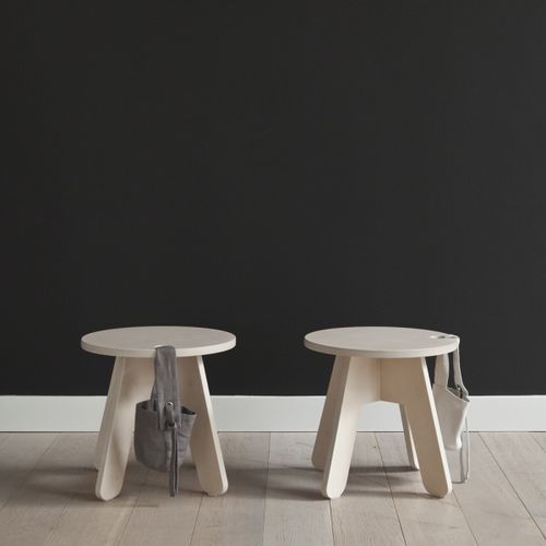 Sgabello contemporaneo - PEEKABOO  - KUTIKAI - in legno compensato / in betulla / rotondo