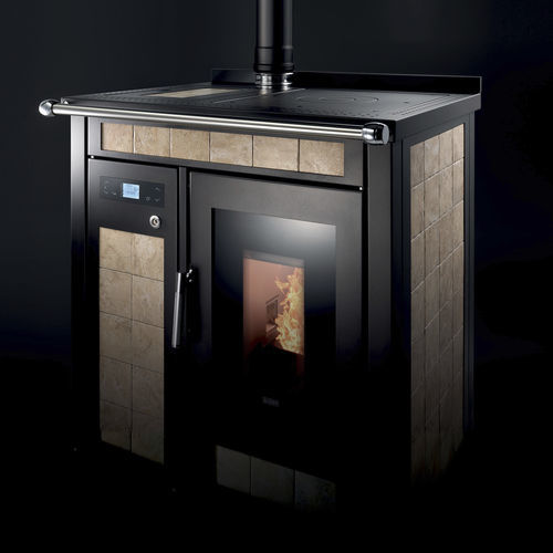 Termostufa con piastra di cottura - SMART 80 MAIOLICA - Klover - a pellet / 20 kW...50 kW / da appoggio