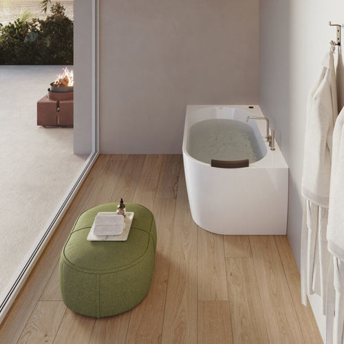 Vasca da bagno d'angolo - DHELIA - Disenia - filomuro / per ambiente abitativo / ad uso professionale