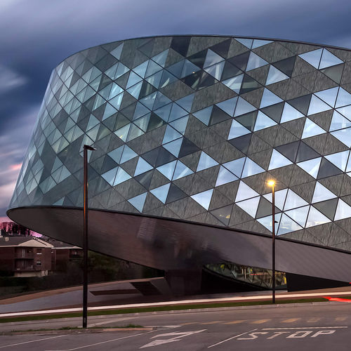 Rivestimento di facciata in vetro - UMETALGLASS - Umetal - con motivo stampato / laminato / trasparente