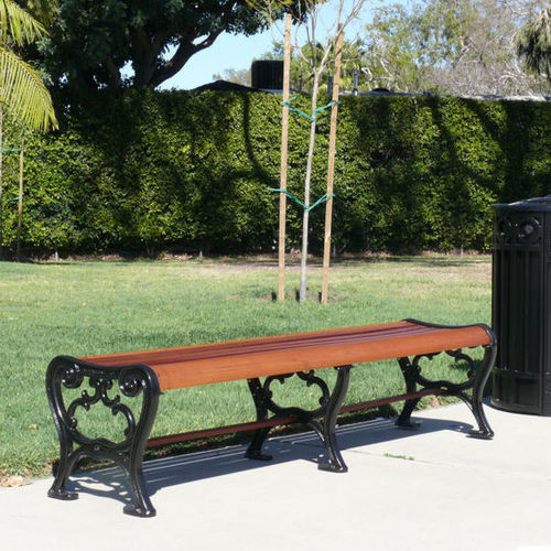 Panca per spazi pubblici classica - 1890  - CANTERBURY DESIGNS - in legno di latifoglie / in ghisa / in ghisa di alluminio