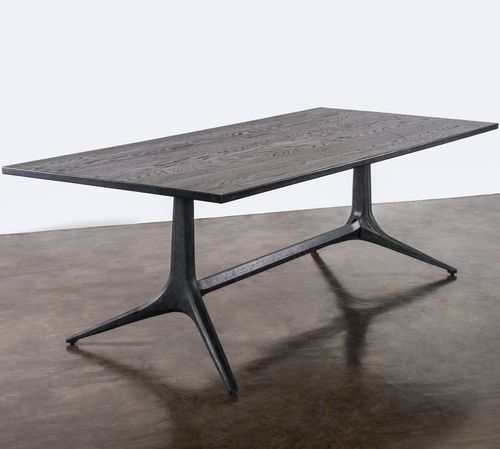 Tavolo da pranzo contemporaneo - KAHN TRESTLE - District 8 - in rovere / in calcestruzzo / rettangolare