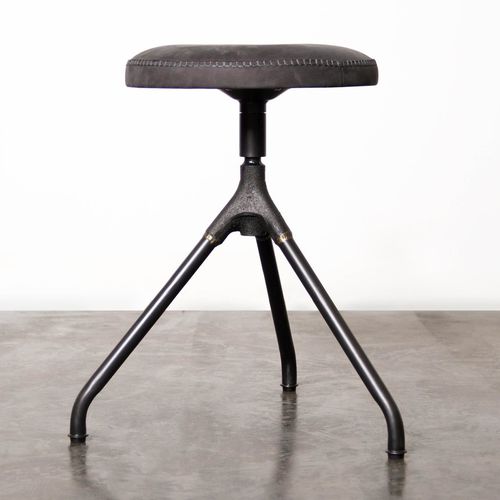 Sgabello contemporaneo - AKRON  - District 8 - con supporto in acciaio / con supporto in ghisa / imbottito