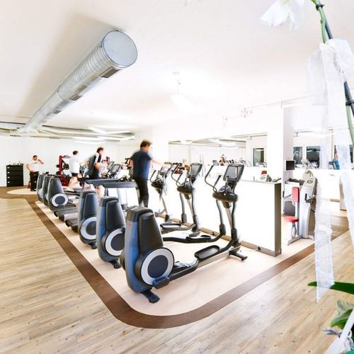 Pavimento in vinile - TRAFFIC - Pavigym - da interno / per ufficio / per impianti sportivi