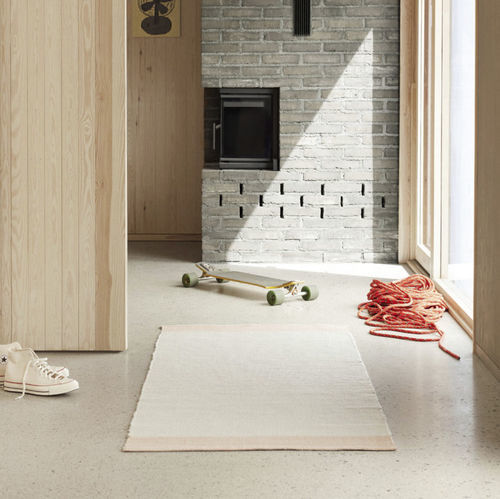 Tappeto contemporaneo - SPOOL - Northern - a righe / in poliestere / in PET