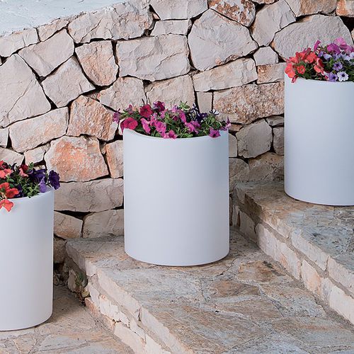 Vaso da giardino in polietilene rotostampato - CROMIA : VENUSIO - MONACIS - rotondo / antracite / marrone