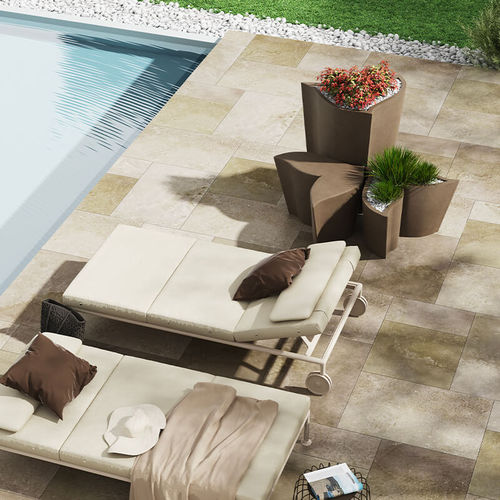 Vaso da giardino in polietilene rotostampato - Foglia - PASQUINI & BINI - per uso residenziale / marrone / beige