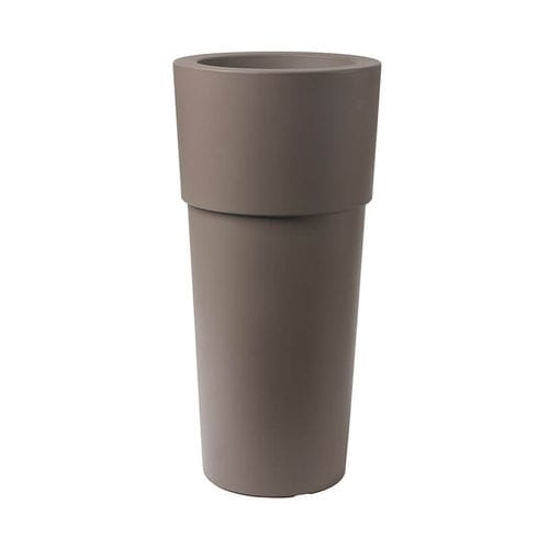 Vaso da giardino in polietilene rotostampato - AQUILA  - PASQUINI & BINI - rotondo / per uso residenziale / marrone