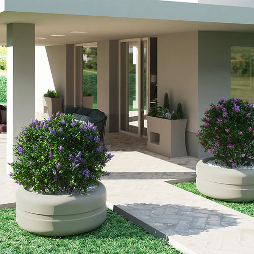 Vaso da giardino in polietilene rotostampato - Sestante - PASQUINI & BINI - rotondo / per uso residenziale / marrone