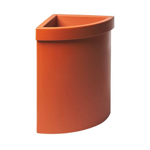 Vaso da giardino in polietilene rotostampato - Angular Vela - PASQUINI & BINI - angolare / per uso residenziale / antracite
