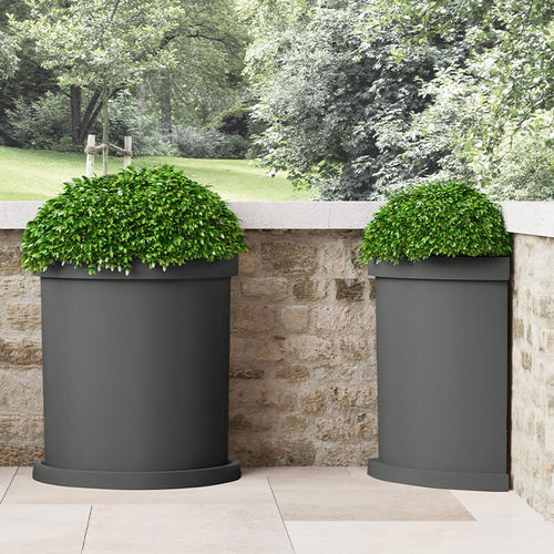 Vaso da giardino in polietilene rotostampato - Vela - PASQUINI & BINI - da parete / semicircolare / per uso residenziale