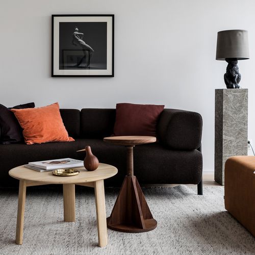 Sgabello contemporaneo - by Karoline Fesser - hem - in frassino / in noce