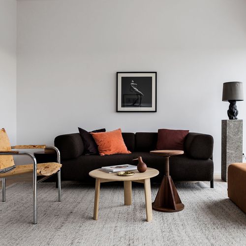 Tavolino basso contemporaneo - ALLE - hem - in rovere / rotondo / per uso residenziale