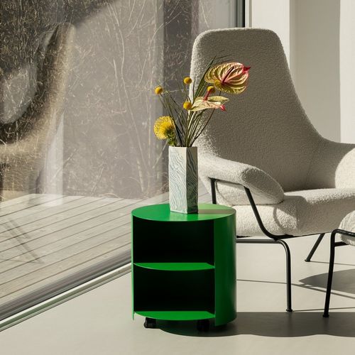 Tavolo d'appoggio contemporaneo - HIDE - hem - in acciaio con rivestimento a polvere / con supporto in acciaio termolaccato / rotondo