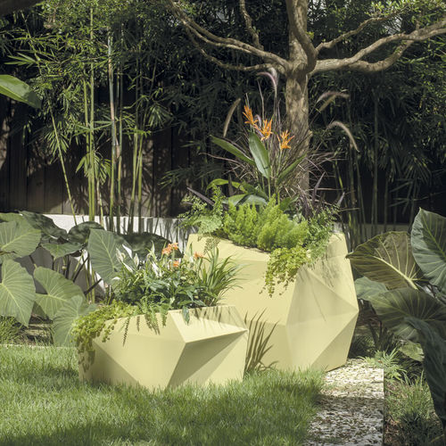 Fioriera in plastica - ORIGAMI - CRESCENT garden - contemporanea / da esterno